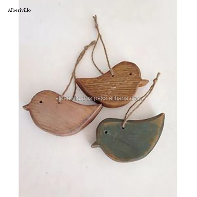 Ornements d'arbre de Noël d'oiseaux suspendus à la main de qualité supérieure Décoration de fête artisanale en bois de manguier de Noël du fabricant indien