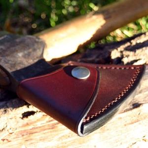 Funda de piel con funda de hacha personalizada - Product Image 2