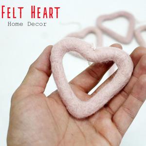 เครื่องประดับหัวใจผ้าสักหลาดขนสัตว์9x8ซม. เป็นมิตรกับสิ่งแวดล้อมสำหรับตกแต่งบ้านสำหรับวันคริสต์มาสและวันวาเลนไทน์ - Product Image 2