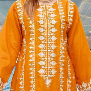 Kurtis de Algodón de Alta Calidad con Bordado para Mujer, Marca Masoori de India y Pakistán para el Verano - Product Image 3
