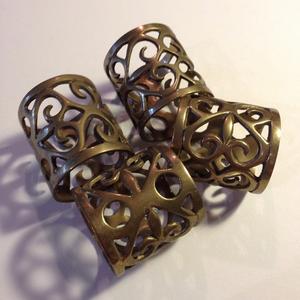 Meilleur exportateur dans le design tendance de l'Inde Rond de serviette en aluminium plaqué or de qualité pour les fêtes Rond de serviette en métal stocké - Product Image 6