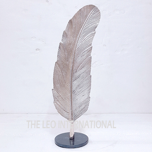 Aluminium Métal Forme Unique Blanc Fini Sculpture Luxe Vente Chaude Haute Qualité Home Accent Sculpture Décorative - Product Image 2