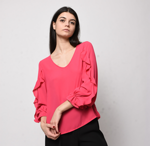 Tunique italienne à col en V de la meilleure qualité en georgette avec des manches rouges, fermeture élastique. Pour la journée - Product Image 2
