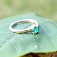 Top qualité naturel vert émeraude 925 en argent Sterling pierres précieuses à la main bague bijoux en gros Direct usine prix bijoux fins