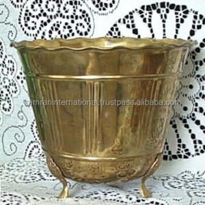 Pot de fleurs en métal vintage personnalisé avec design fini pour la décoration de maison, jardin, hôtel ou restaurant - Product Image 6