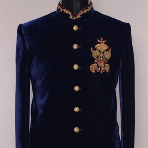 NEW--STUNNING-Indo-Western-Sherwani avec Pantalon-AVEC RESHAN et ZARI Broderie pour Indien/Pakistanais Party & Robe DE MARIAGE @ 2021 - Product Image 1