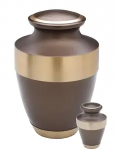 Латунная полированная урна для кремации в европейском стиле, коричневого цвета