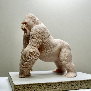 Escultura personalizada para decoración del hogar, estatua grande de Gorilla de fibra de vidrio realista, diseño moderno, tamaño real, <span class=keywords><strong>King</strong></span> <span class=keywords><strong>Kong</strong></span> - Product Image 2