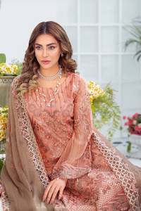 Trajes Shalwar Kameez de Chifón de Alta Calidad Marca Ramsha para Adultos, Estampado Digital Indio/Pakistaní, Suaves, para Bodas y Fiestas - Product Image 6
