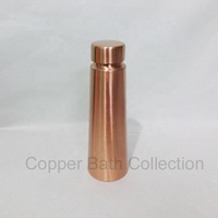 Bouteille d'eau en cuivre moderne de haute qualité 1000 ml avec couvercle à accès direct, personnalisable, style sport, minimaliste, écologique et applicable