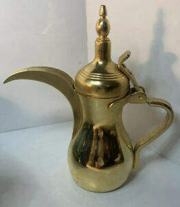 Luxury Selling Brass Arabic Coffee and Tea Pot Traditional Arabic <b>Teapot</b> Keeping Drink Hot Cold Hotel Home Restaurant Decor - Product Image 4