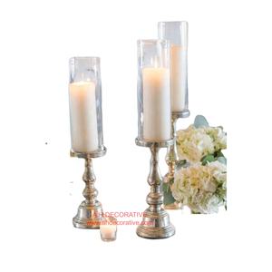 Support de pilier de bougie argenté décoratif sur base ronde pour décoration de table de mariage Pilier de bougie de table fini brillant fait à la main - Product Image 1