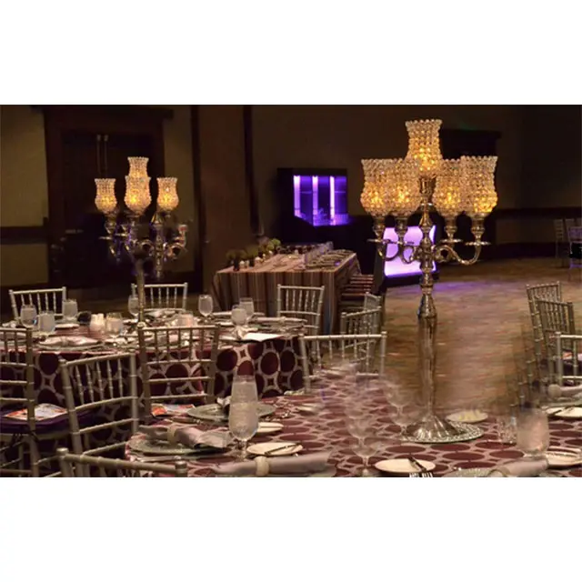 Hiasan Tengah Meja Kristal LED Pernikahan, Hiasan Tengah Meja Kristal Emas Bagian Tengah Meja Cantik
