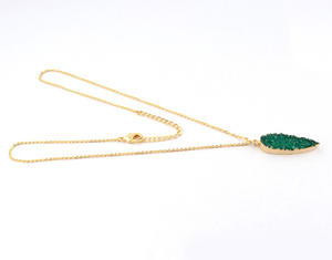 Collier personnalisé de pierres précieuses en cristal naturel sucre vert druzy pendentif collier plaqué or 18k câble chaîne larme colliers - Product Image 4