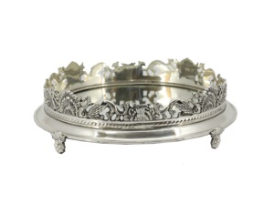 Plateau de service en métal avec miroir, présentoir rond en argent poli, tendance, moderne et de luxe, vente en gros, pour hôtel - Product Image 1