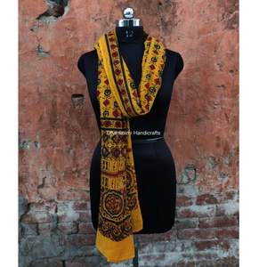 Écharpe en coton imprimé à la main, tissu doux jaune, teinture naturelle, vente en gros, Dupatta ajakhe, 100% - Product Image 5