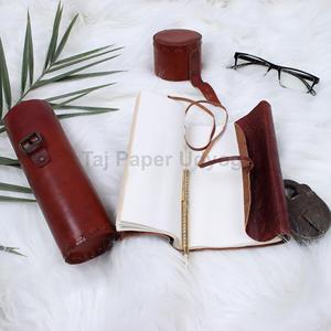 Journal pliable fait à la main en cuir véritable vintage non buvard avec serrure de boîte Article en cuir de journal de défilement marron de haute qualité - Product Image 4