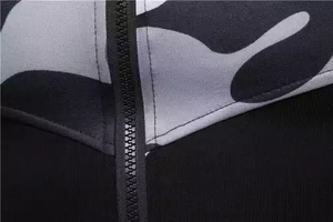 Veste de sport décontractée à capuche avec fermeture éclair et technique de dessin animé brodé pour hommes nouveauté automne/hiver camouflage - Product Image 4