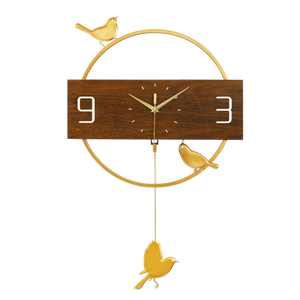 Pendule antique cadre en métal, grande horloge murale décorative, carré, pour la maison - Product Image 1