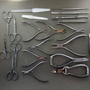 Cortador de uñas profesional de alta resistencia con cuchilla afilada Logotipo personalizado Cortaúñas con forma de luna de acero al carbono - Product Image 4