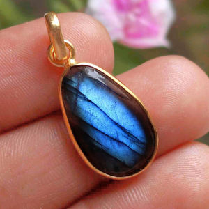 Boucles d'oreilles pendantes en cristal plaqué or, boucles d'oreilles, lunette vierge, dos ouvert, support de gâteau en métal rond avec pendentif en cristal, labradorite - Product Image 2