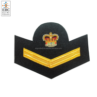 Écussons brodés à la main de qualité professionnelle en chevron, personnalisables OEM/ODM, pour uniformes, épaulettes et insignes de cérémonie royale