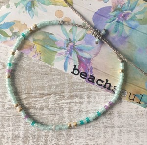 Pulsera o tobillera con cuentas de semillas, hecha a mano, cordón impermeable a elección del tamaño, perfecto para regalo de mamá y yo, hecha a mano - Product Image 1