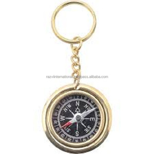 Porte-clés personnalisable en laiton avec cadran noir boussole porte-clés en métal pour afficher des logos - Product Image 1