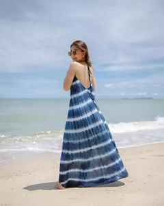 Precio al por mayor nuevas mujeres azul Tie Dye Maxi vestido Casual verano estilo Sexy espalda descubierta hasta el suelo con toque dulce - Product Image 3