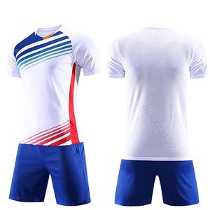 Uniforme de fútbol sublimado personalizado Jersey Nuevo diseño Fabricación Ropa de equipos de fútbol - Product Image 1