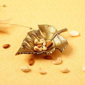 Plat et plateau de service décoratif au design de luxe avec ustensiles de cuisine de couleur or de la plus grande qualité - Product Image 3