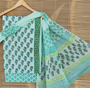 Tela de algodón con base azul oscuro, tejido personalizado con estampado de bloques, adecuado para diseñadores de ropa y textiles para el hogar - Product Image 4