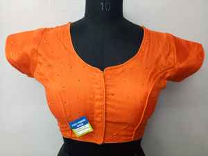 Party Wear Créateur Prêt à Porter Coton Soie Brodé Indien Vêtements pour Dames Grossiste à Surat Gujarat Blouse Pleine Longueur Ethnique - Product Image 6