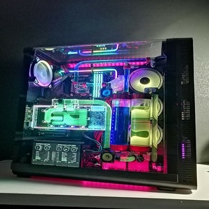 Mejor juego <span class=keywords><strong>de</strong></span> PC Intel Core i9 9900k RTX 2080 <span class=keywords><strong>Ti</strong></span> 16GB DDR4 <span class=keywords><strong>de</strong></span> enfriamiento <span class=keywords><strong>de</strong></span> agua <span class=keywords><strong>de</strong></span> escritorio <span class=keywords><strong>de</strong></span> juegos - Product Image 1