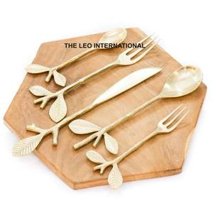 Juego de Cubiertos de Metal de Primera Calidad, Estilo Lujoso, para Servir Alimentos, Sostenible, Disponible para Exportación - Product Image 4