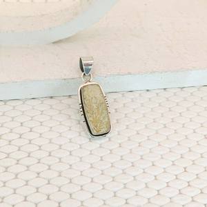 Colgante de Plata de Ley 925 con piedras preciosas, joyería con forma de cojín bonito con imagen Jasper Rough 925, accesorios de plata - Product Image 1