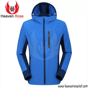 Veste de randonnée à coque souple de haute qualité pour femmes imperméable coupe-vent capuche réglable personnalisable motif d'hiver chaud support avant - Product Image 5