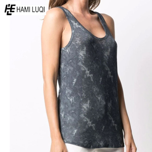 Débardeurs de yoga grande taille pour femme - Product Image 3