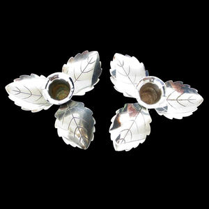 Bougeoir en métal de vente chaude pour la décoration à la maison pour Noël et Pâques - Product Image 2