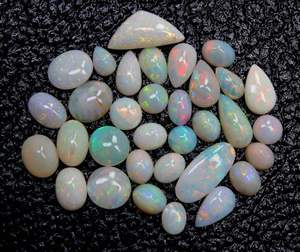 Cabochon d'opale australienne naturelle Pierre précieuse de qualité rare en forme de mélange de pierres précieuses en vrac - Product Image 4