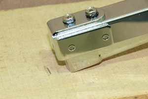 GMH-212 Industrial Hammer Tacker Manual Power Source JT-21 & R-53 <b>Staple</b> Compatible - Product Image 6