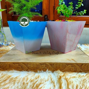 Maceta Cuadrada de Madera RIKSH, Tallada a Mano, Diseño Moderno, para Plantas de Interior, para Escritorio - Product Image 1