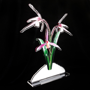 Acrylic trophy with various designs depending on events such as anniversary, celebration, ceremony - Product Image 3