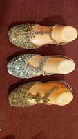 Les dernières paires de chaussures fantaisie Khussa pour femmes avec Payals / Khussa / Khussa Chaussures indiennes pour femmes Khussa