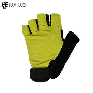 Customized Workout Gloves for Men Women Exercise Gloves with Wrist Support for Fitness - Product Image 6