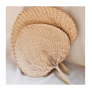 Ventilador de mano de bambú de fábrica, ventilador de hoja de palma para fiesta de verano, evento, decoración de boda, personalizable, listo para enviar - Product Image 1