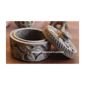VAISHNAVI HANDICRAFTS GATEWAY Caja de Joyería Redonda de Piedra de Jabón Tallada a Mano con Diseño Floral Único para Regalos de Agradecimiento - Product Image 2