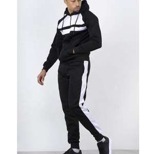 ชุดวอร์มผู้ชายแบบ 2 ชิ้น ผ้าฝ้าย 100% น้ำหนักเบา สไตล์ OEM สำหรับฤดูหนาว พร้อมฮู้ดและโลโก้สั่งทำพิเศษ - Product Image 5