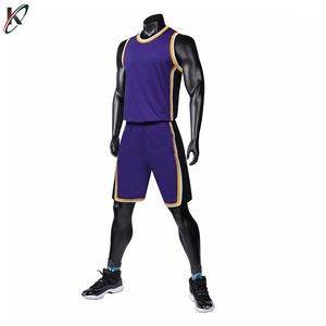 Uniforme de basket-ball personnalisé, uniforme de haute qualité avec design sur mesure, maillots et uniformes - Product Image 2