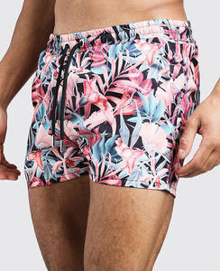 Shorts de Sublimación de Nailon y Poliéster de Cintura Alta en Colores de Diseño Nuevo 2026, Estilo Urbano Estadounidense para Damas - Product Image 4